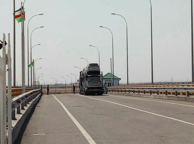 سرخس پل ارتباطی حیاتی برای تجارت و حمل و نقل کالا بین ایران و ترکمنستان
