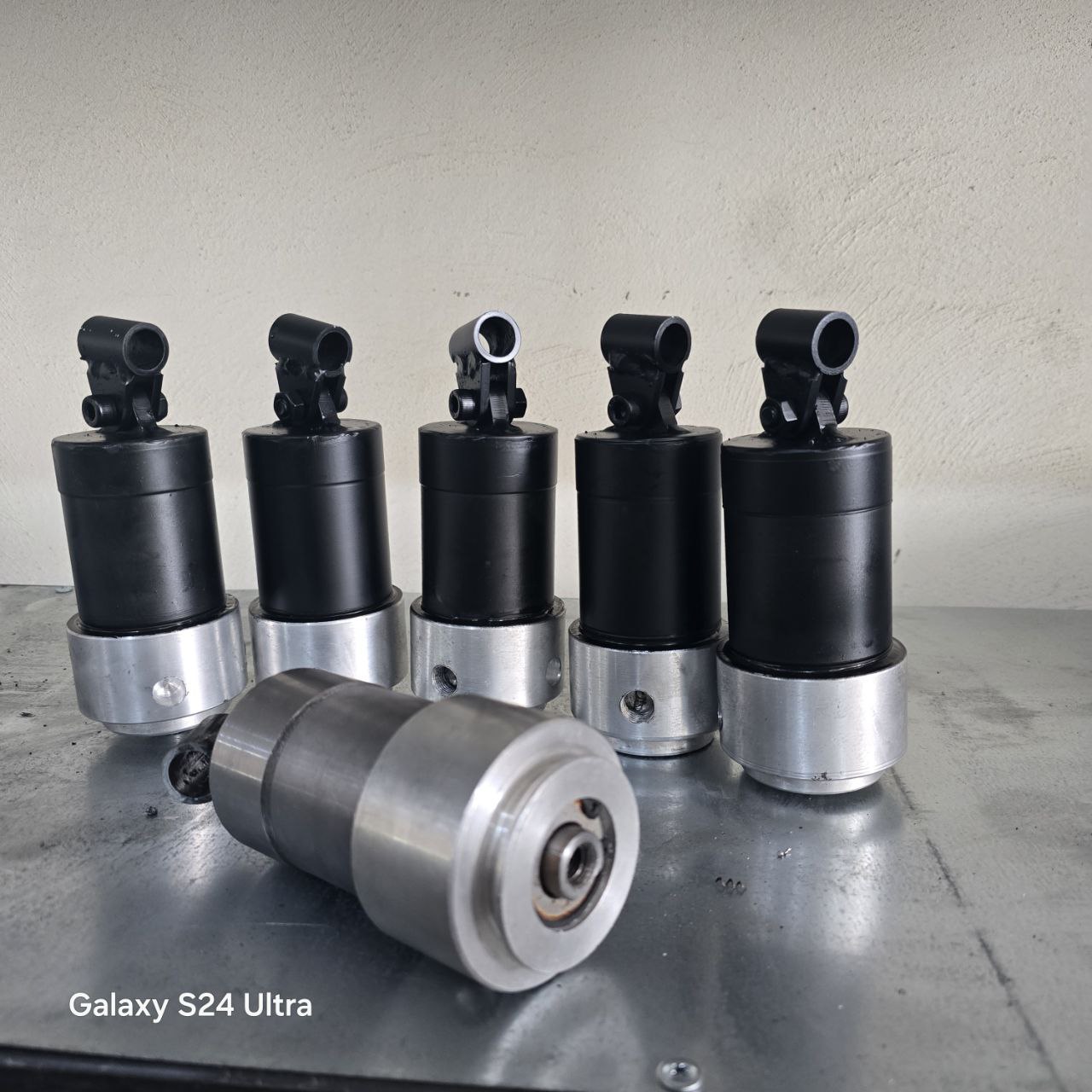 تولید جک هیدرولیک صنعتی در تورال صنعت