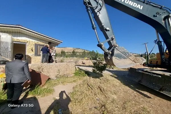 6170852